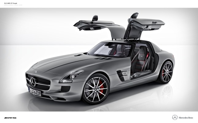 Mercedes SLS
